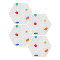 Ścianka wspinaczkowa sześciokątna 4x biała płyta + 20 kolorowych uchwytów